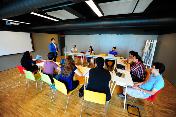 Abdullah Gül University, AGU, classroom, faculty, courses, programs, undergraduate, graduate, engineering, architecture, business